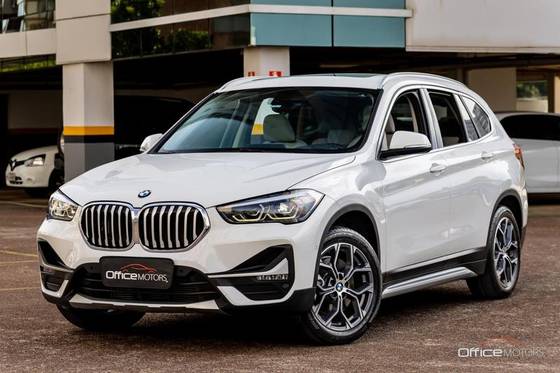 BMW X1 2.0 16V TURBO ACTIVEFLEX SDRIVE20I X-LINE 4P AUTOMÁTICO BMW X1 2.0 16V TURBO ACTIVEFLEX SDRIVE20I X-LINE 4P AUTOMÁTICO